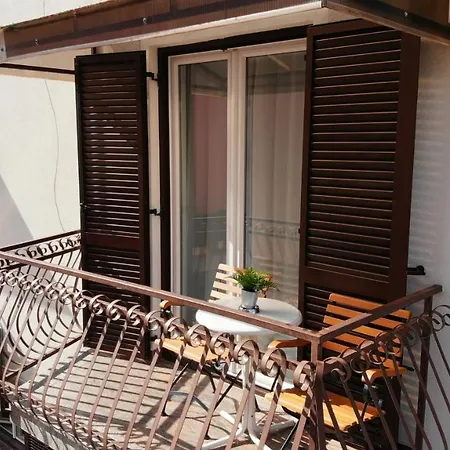 Apartament Aurelis *