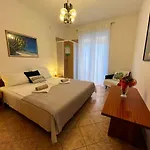 Aurelis Apartment *