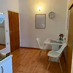 Aurelis Apartment *