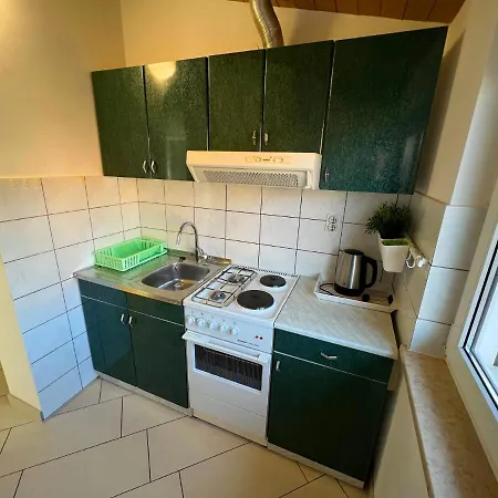 Aurelis Apartment