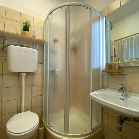Aurelis Apartment
