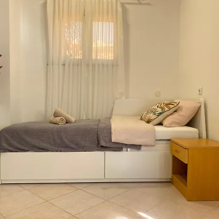 Aurelis アパート